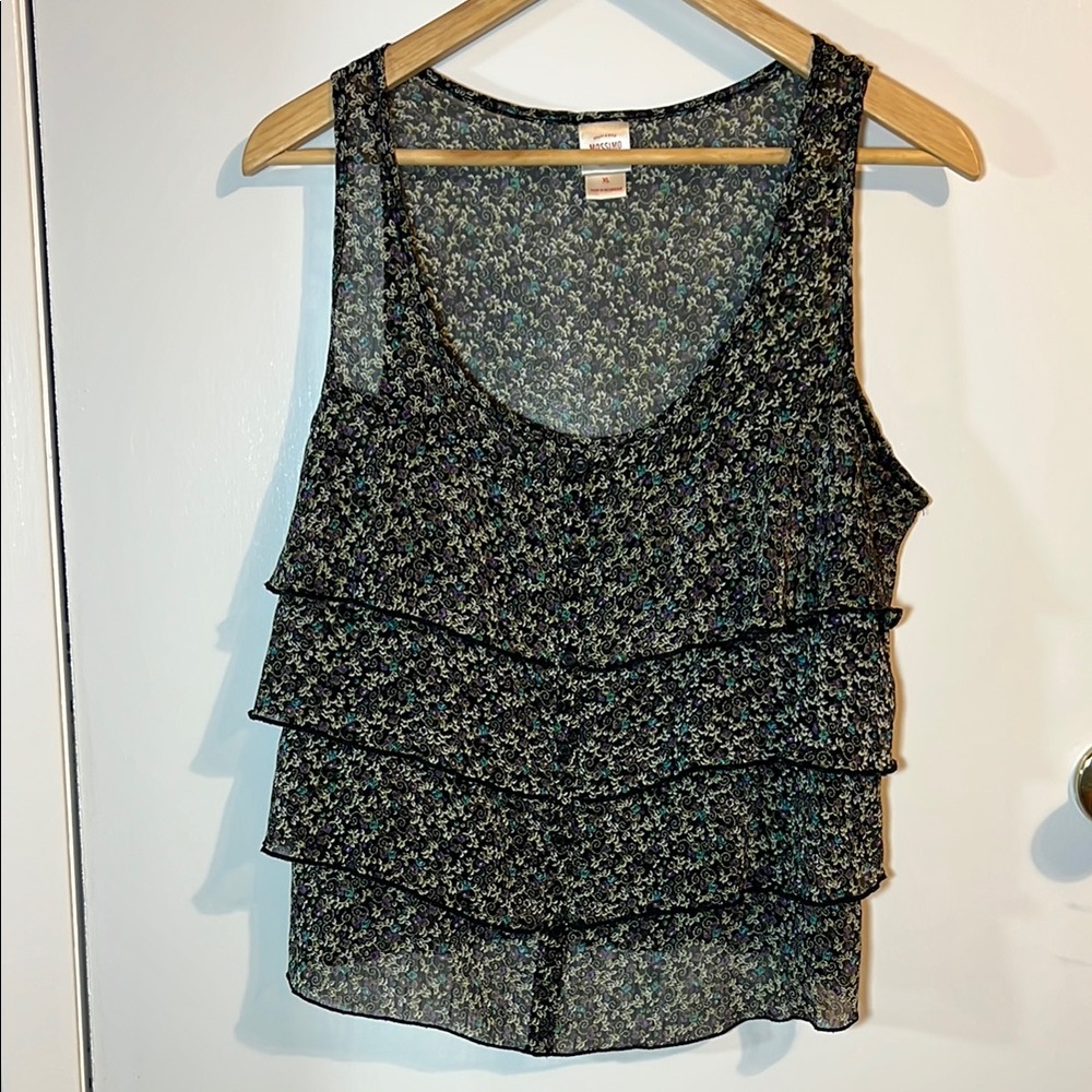 Mossimo Supply Co Floral Sleeveless Layered Top size
XL